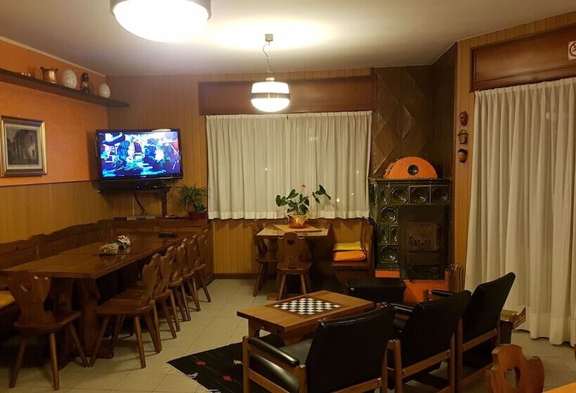 Отель La Lanterna