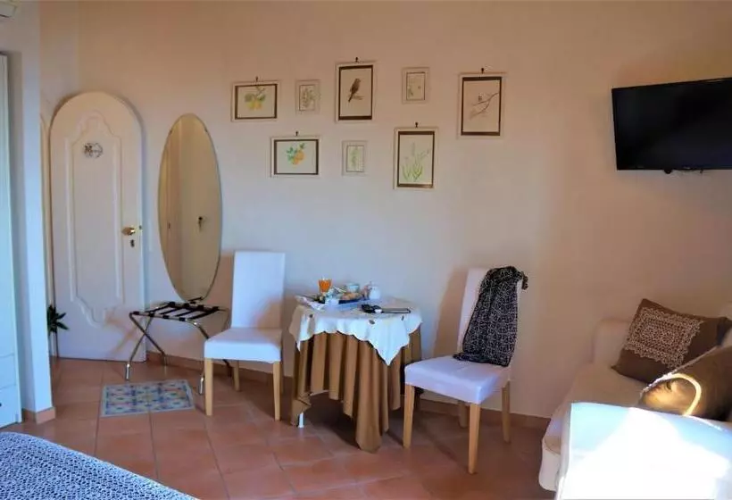 Hotelli L'arabesco B&b