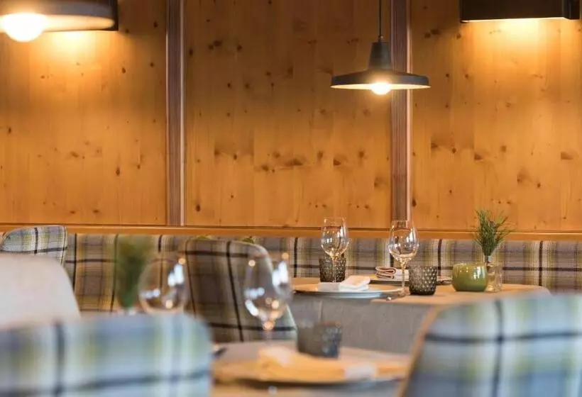 Hotelli Lärchenhof