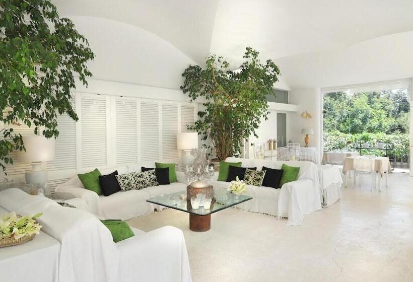 ホテル Maison D'enrì