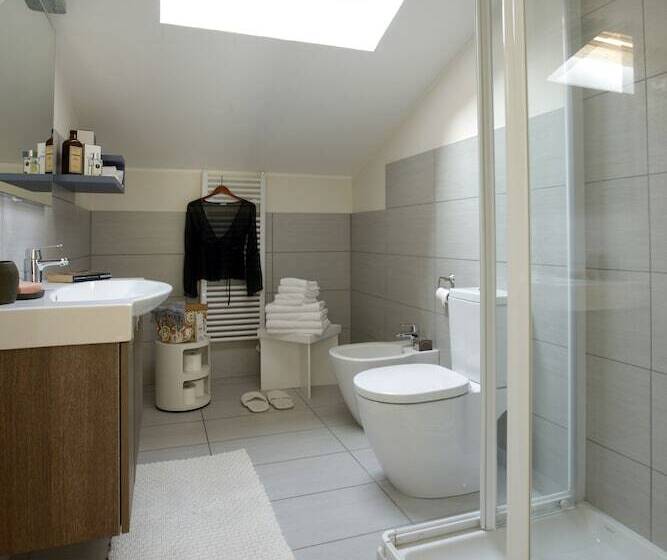 فندق Mariposa Apartments