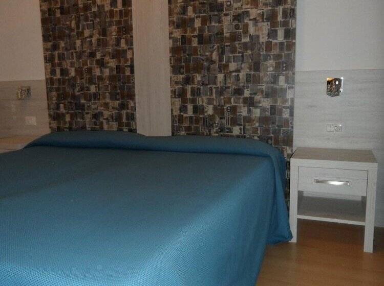 هتل Meublè Villa Patrizia