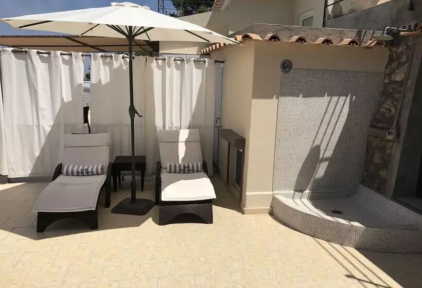 ホテル Monte Solaro Bed & Breakfast