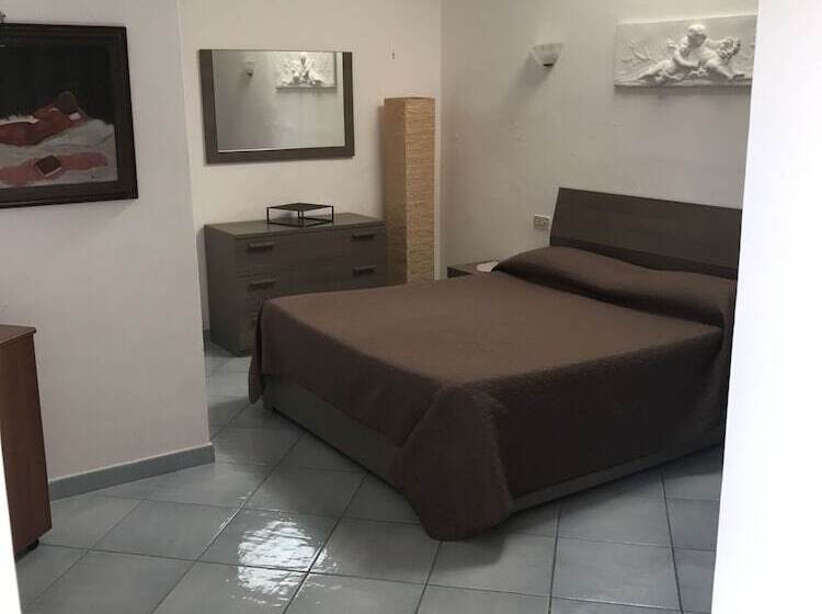 هتل Monte Solaro Bed & Breakfast