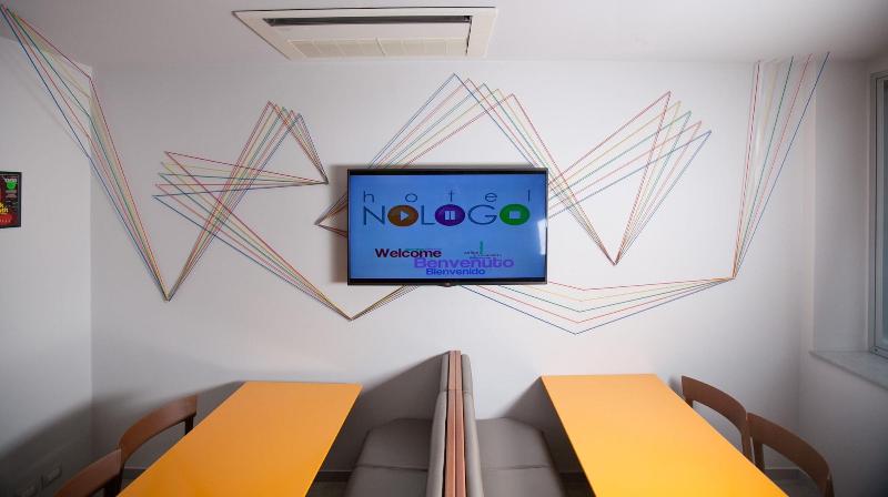 هتل Nologo