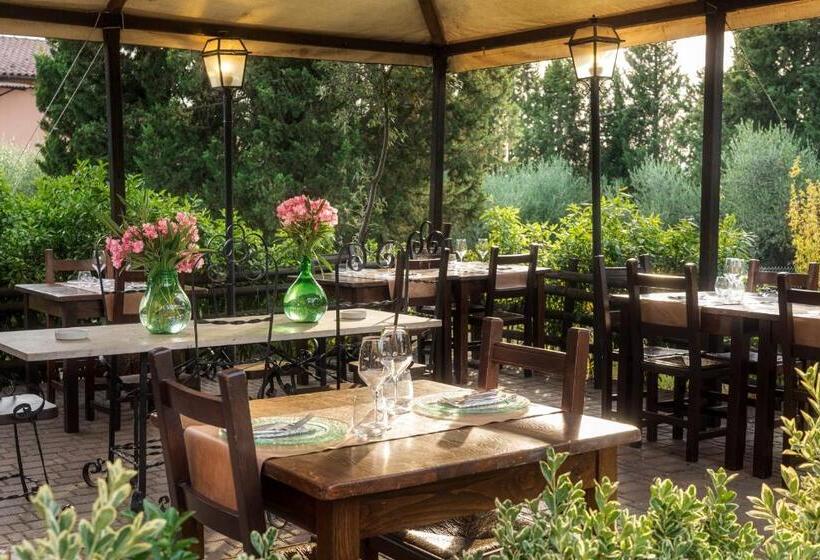 ホテル Poste Del Chiugi