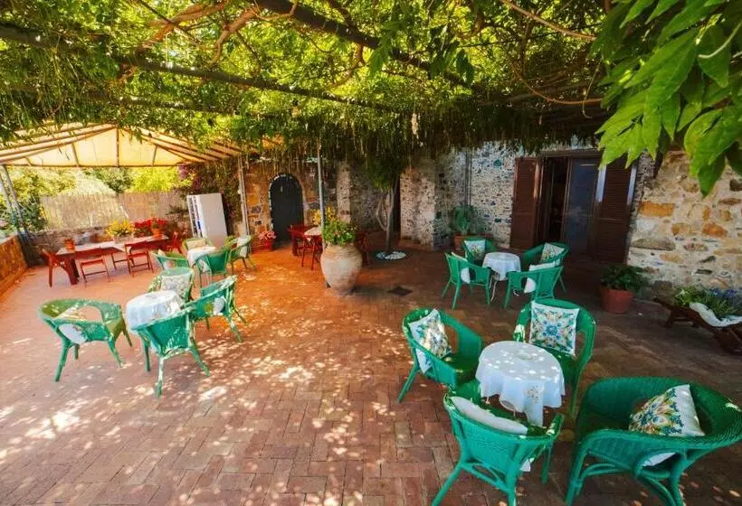 ホテル Residenza Golfo Degli Ulivi