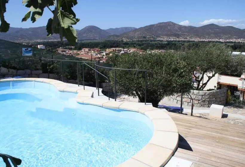 Hotelli Residenza Petrera