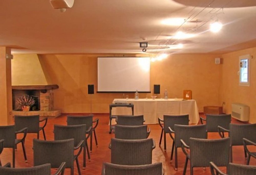 فندق Rifugio Da Giulia