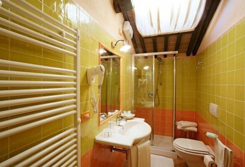 فندق Rifugio Da Giulia