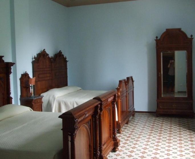 فندق Agriturismo Capriata Shore Club