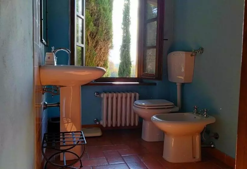 ホテル Villa La Nussa