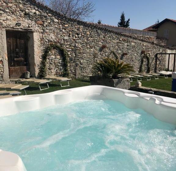 فندق Villa Vinicia, Pool, Jacuzzi, Airco