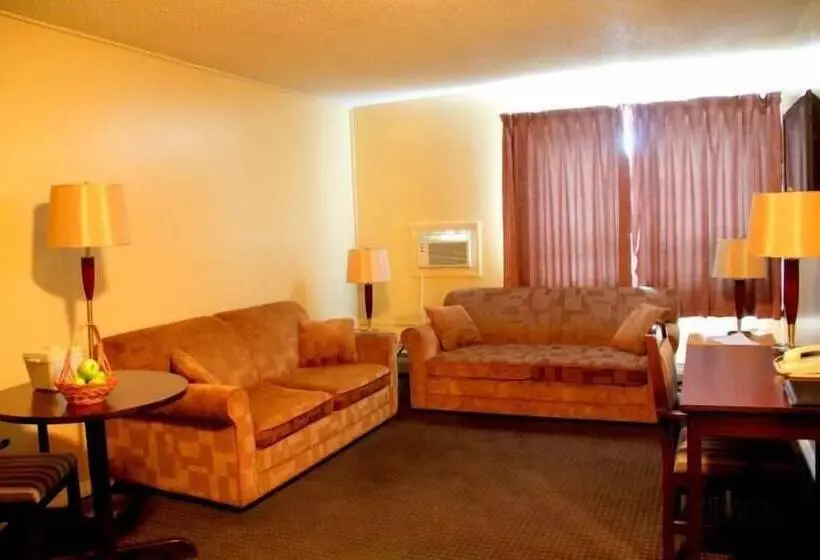 Acorn Motel