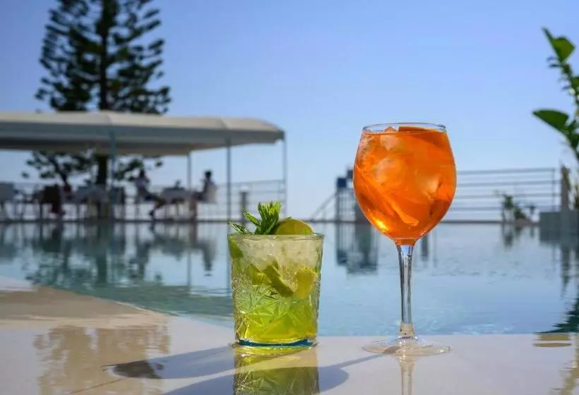 Hermes Sea View