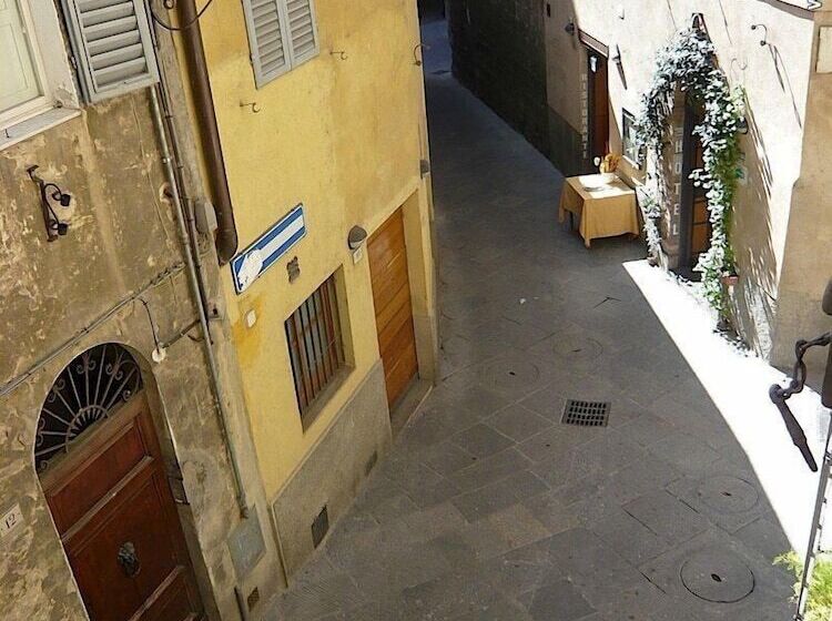 هتل Albergo Tre Donzelle