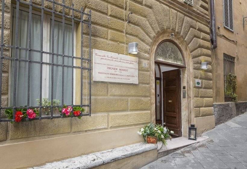 هتل Albergo Tre Donzelle