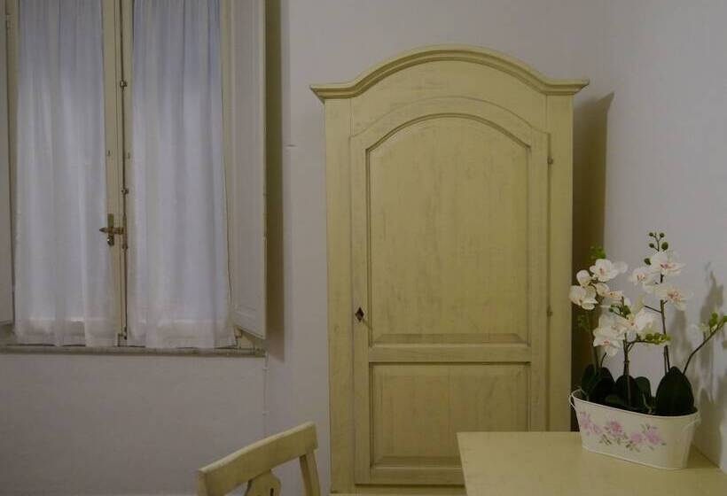 هتل Albergo Tre Donzelle