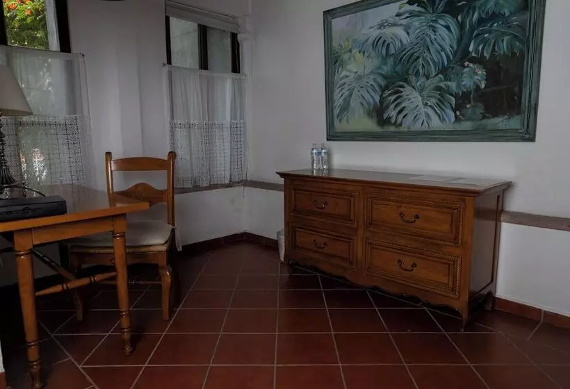هتل Boutique Casa De Campo