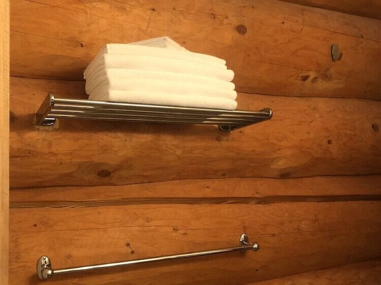 Szálloda Cariboo Log Guest House