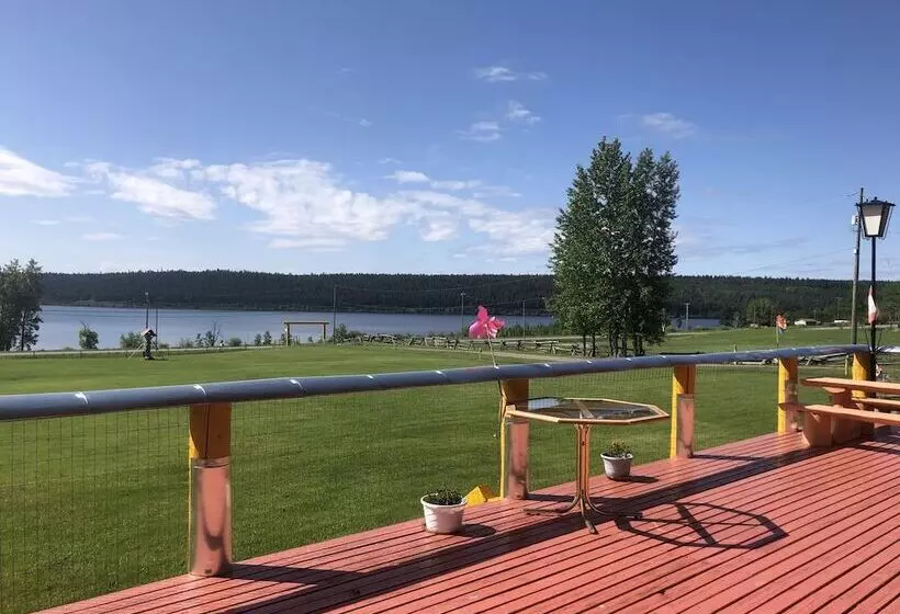 ホテル Cariboo Log Guest House