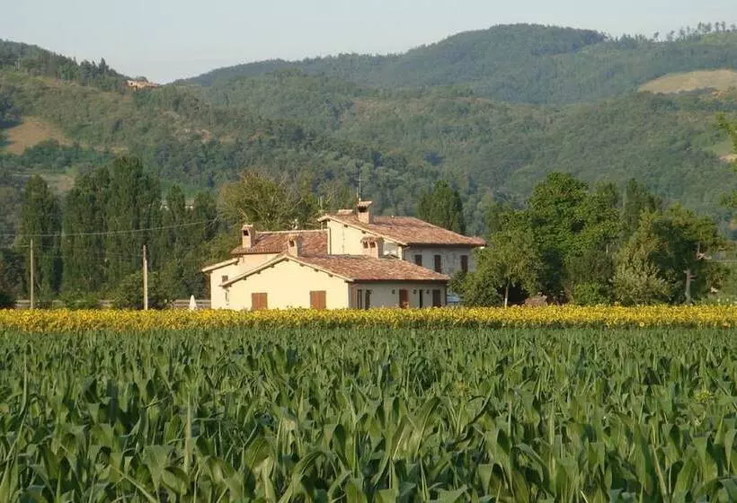 هتل Fontecese Bed And Breakfast