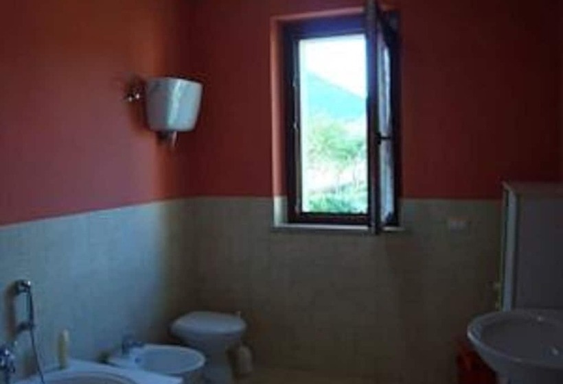 בית מלון כפרי Fontecese Bed And Breakfast