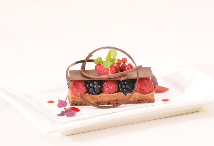 K108 Hotel Doha