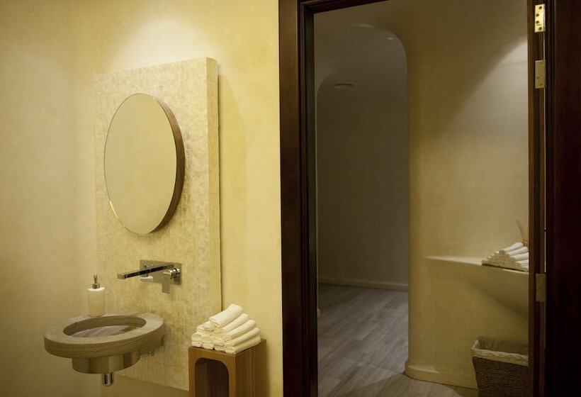 K108 Hotel Doha