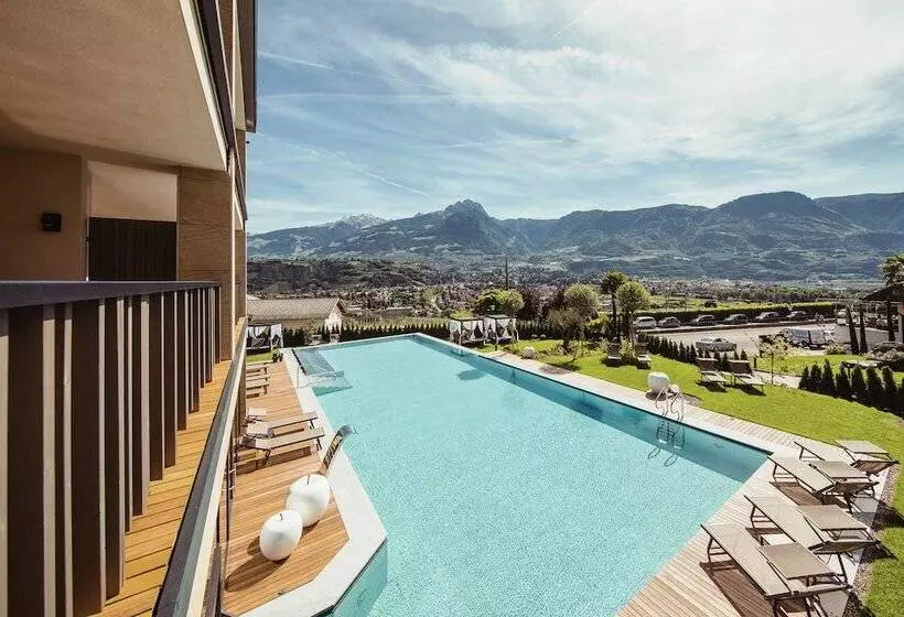 Hotelli La Maiena Meran Resort