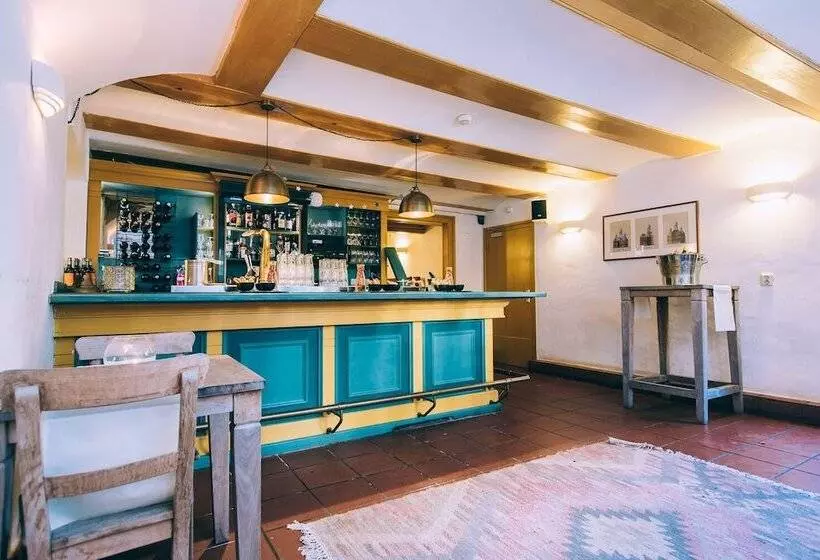Hotelli Landgoed Oud Poelgeest   Leiden