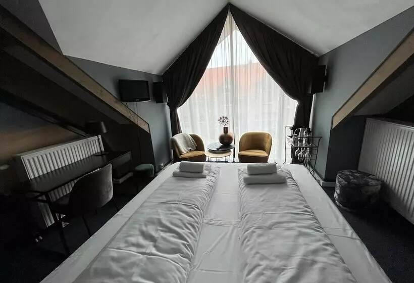 Hotelli Oostereiland
