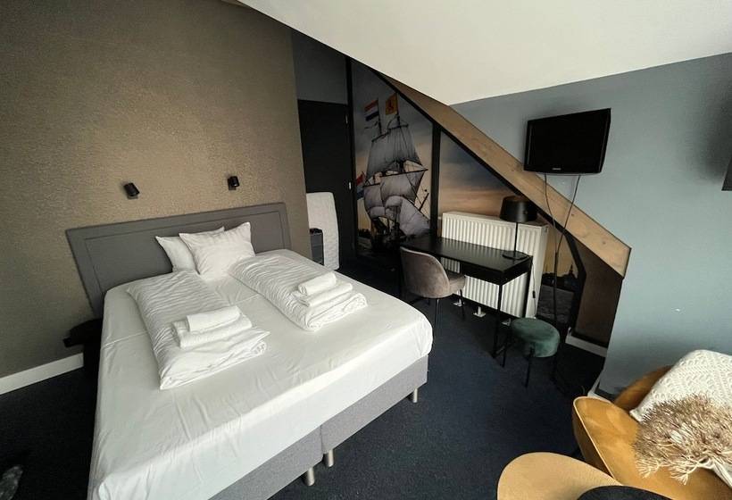 Отель Oostereiland