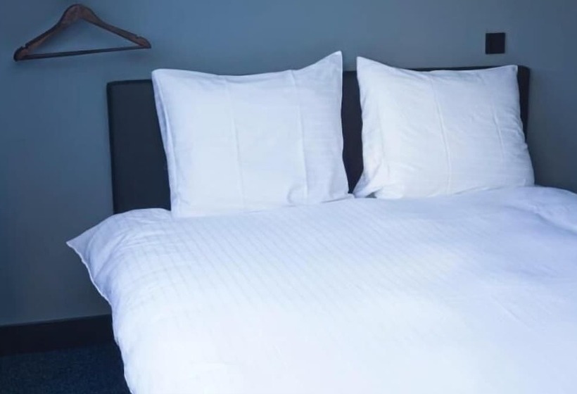 Отель Oostereiland