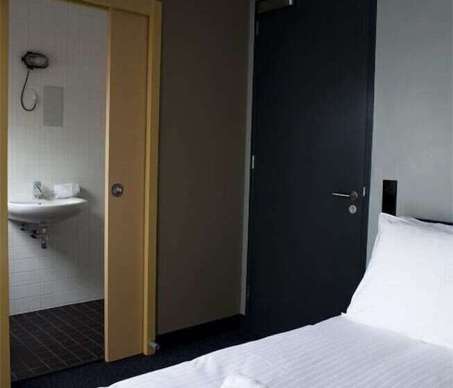 Отель Oostereiland