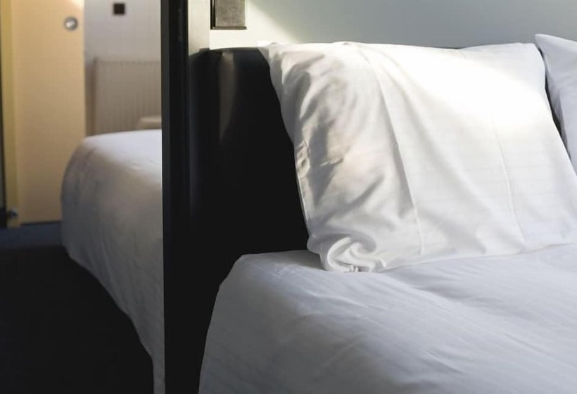 Отель Oostereiland