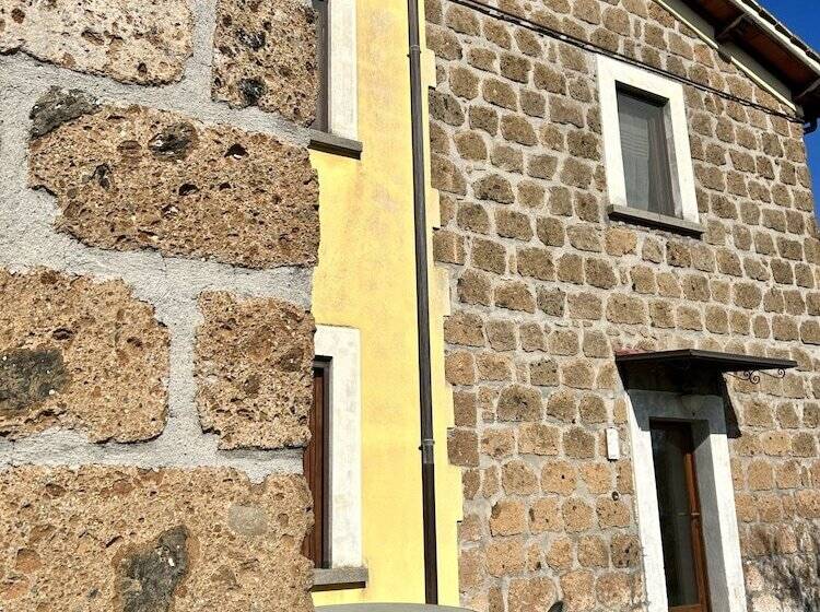 ホテル Podere La Branda