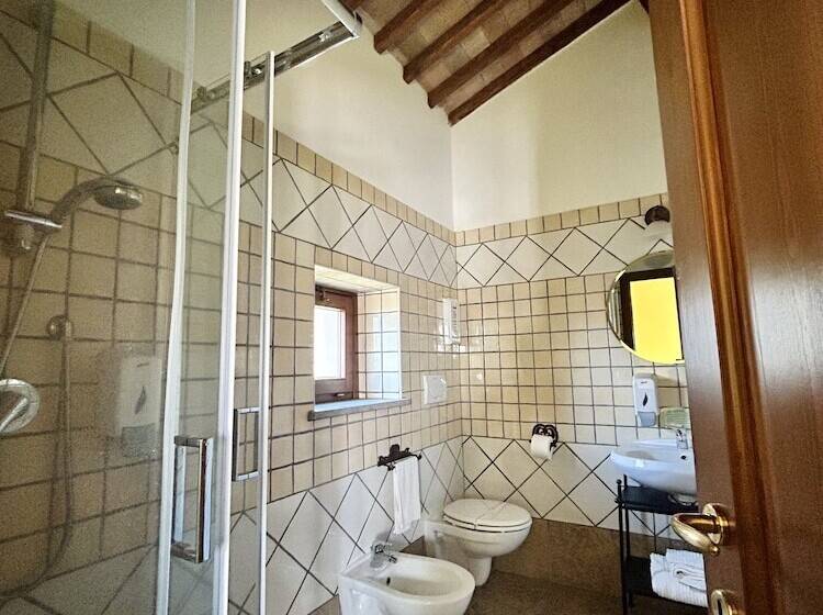 ホテル Podere La Branda