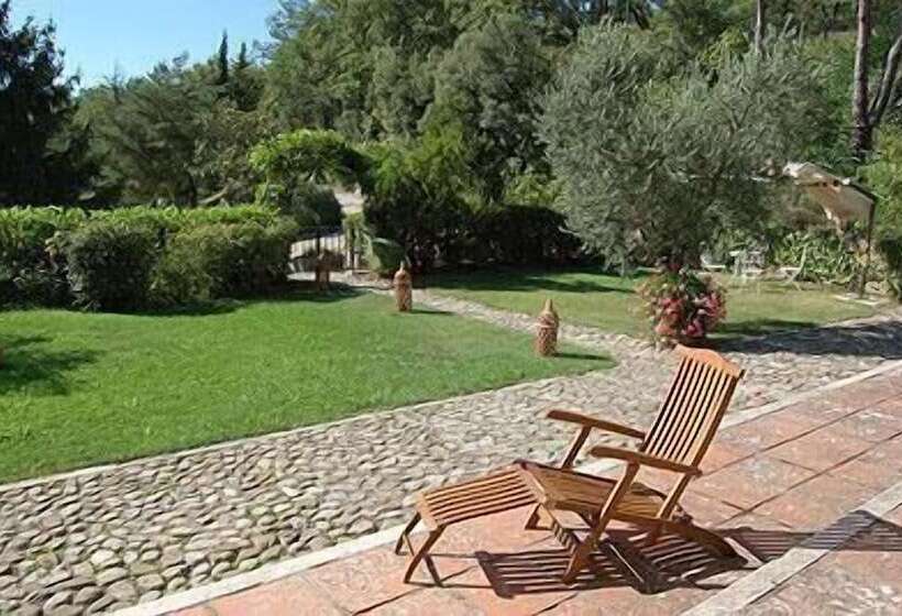 בית מלון כפרי Podere Lamberto