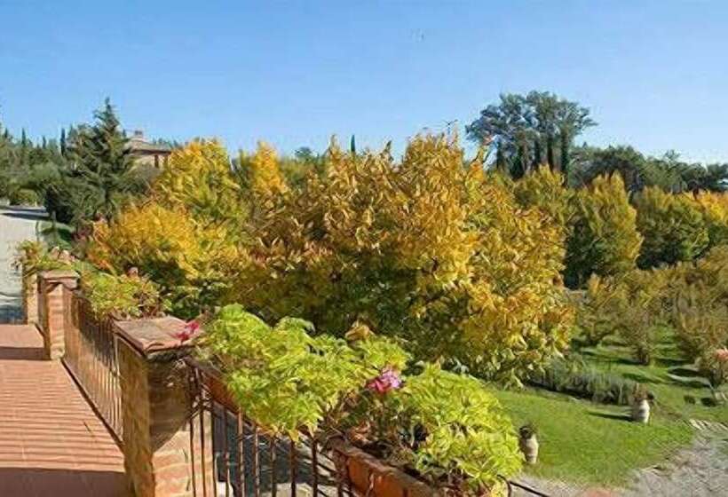 בית מלון כפרי Podere Lamberto