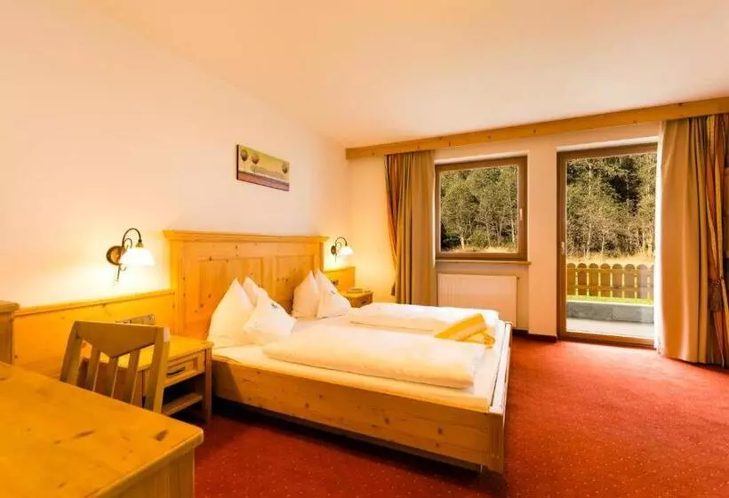 ホテル Schneeberg Family Spa Resort