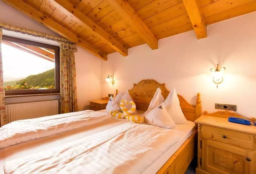 ホテル Schneeberg Family Spa Resort