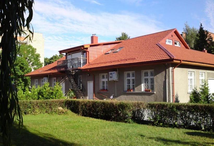 هتل Sveciu Namai Klaipeda Inn