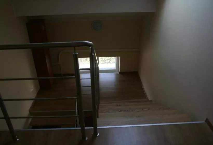 هتل Sveciu Namai Klaipeda Inn