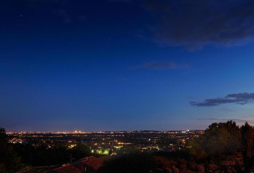 Hotelli Villa Archi B&b