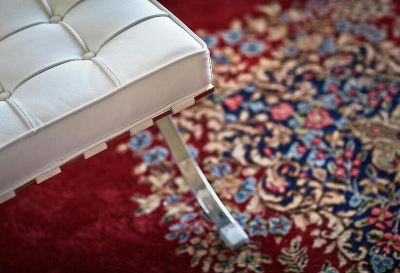 Hotelli Villa Archi B&b