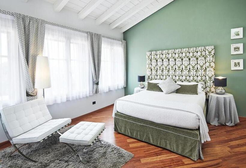 Hotelli Villa Archi B&b