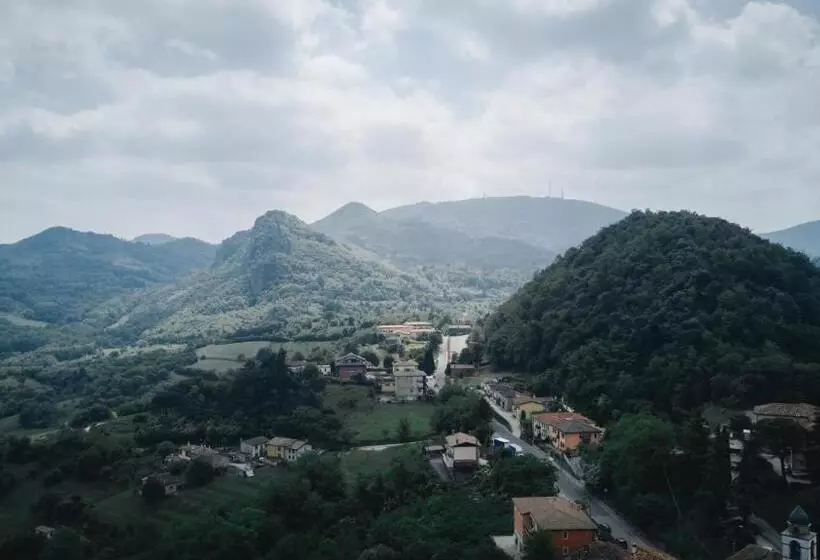 ホテル Villa Lussana