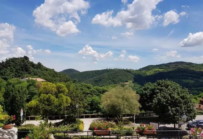 ホテル Villa Lussana