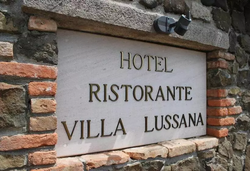 ホテル Villa Lussana